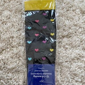 Heart print compression socks